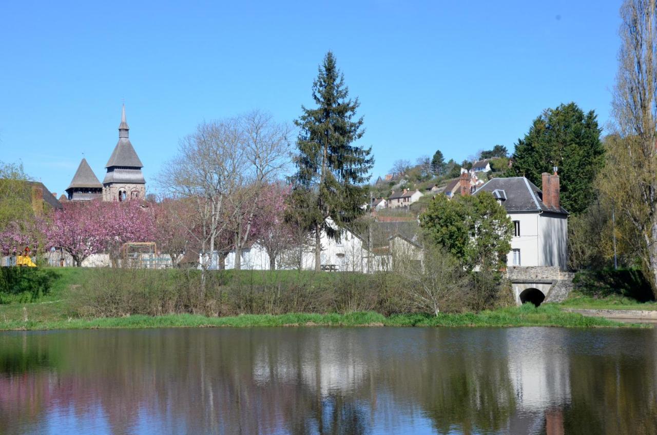 Au Bord De L'Eau Appartement 50 M2 Chambon-sur-Voueize Kültér fotó